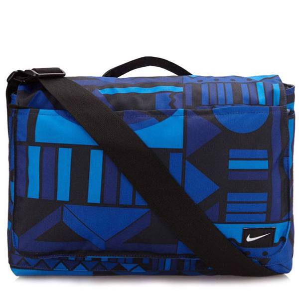 کیف رودوشی نایکی مدل Fundamentals، Nike Fundamentals Shoulder Bag