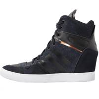 بوت زنانه آدیداس مدل M Attitude UP Adidas M Attitude UP Boot For Women