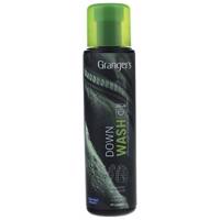 اسپری تمیز کننده لباس و تجهیزات سفر گرنجرز مدل 0504 حجم 300 میلی لیتر Grangers 0504 Cloth And Travel Accessories Cleaner Spray 300 ml
